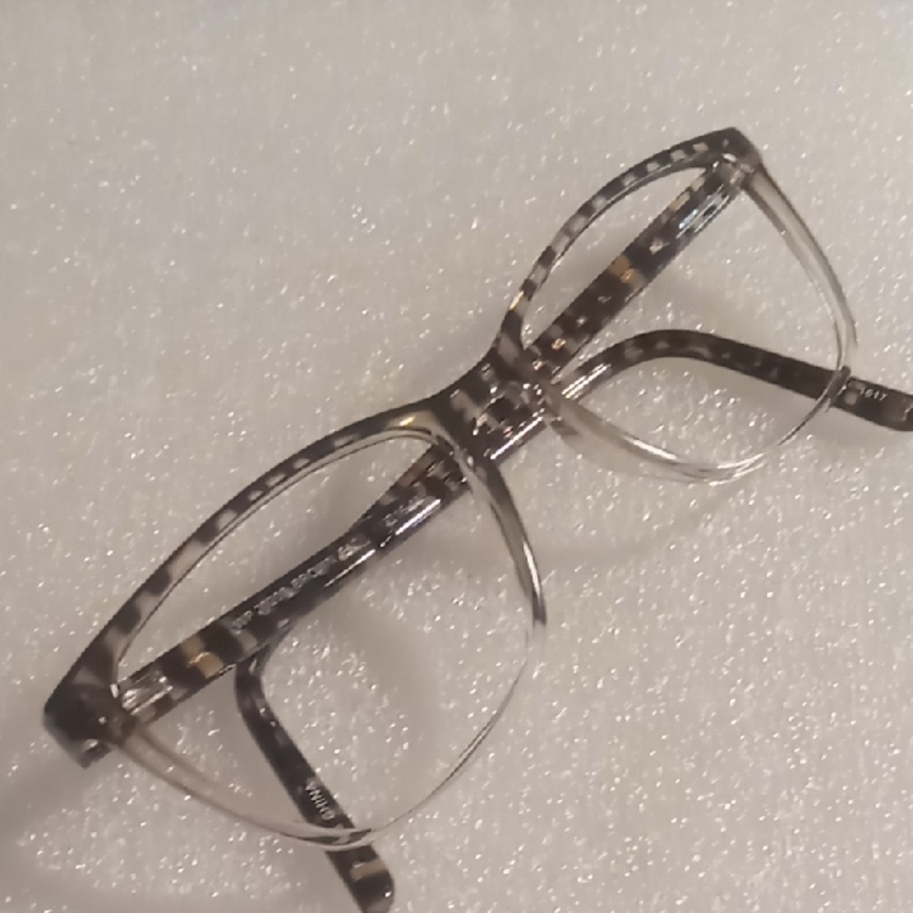 Warby Parker Stylish Tortoiseshell Fade To Crystal Glasses.